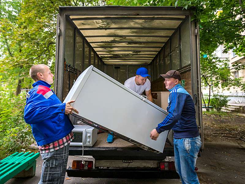 Заказ грузовой машины для переезда квартиры из Каспийска в Санкт-Петербург