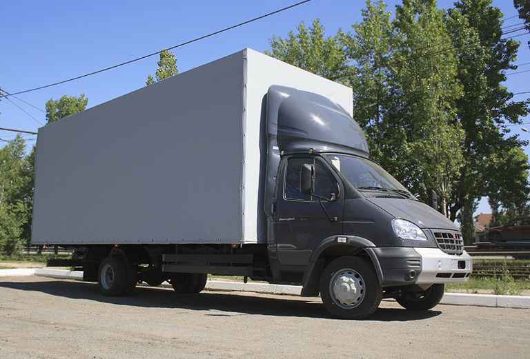 Заказать грузовой автомобиль для транспортировки личныx вещей : Сумки 4шт  Коробки 3шт из Краснодара в Томск
